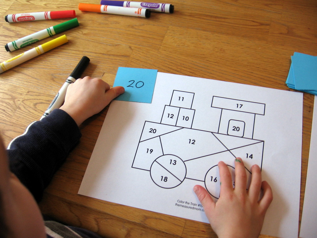 彩色族族工作表字母t的孩子