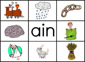 寻找免费的长元音印刷?买一套11字的家庭垫子和卡片。