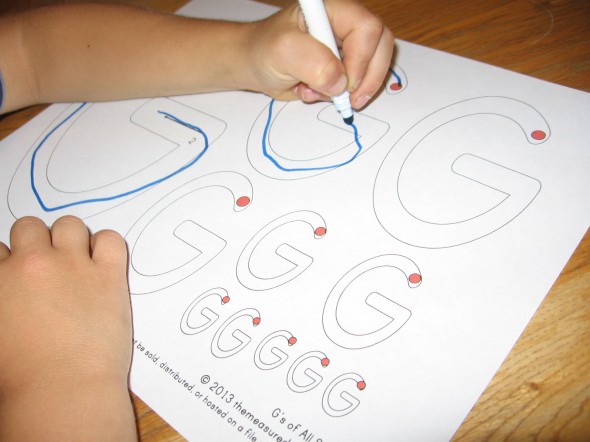 在第一页写出字母G