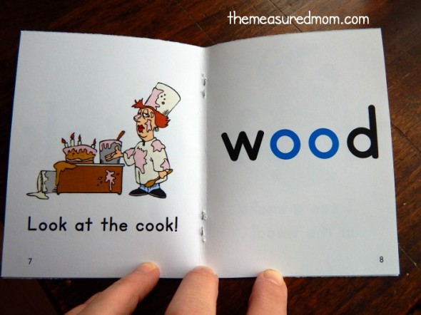 These free decodable books are great for learning ee and oo words! 这些免费可解码的书是伟大的学习ee和oo单词!