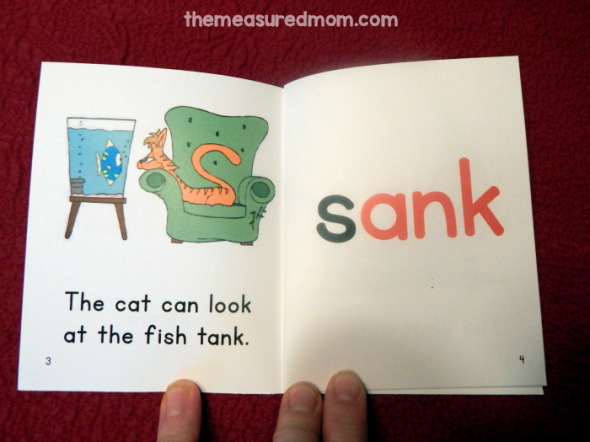 寻找一种专注于和,灰,放大器,ang,atch和ank字的方法?这些免费可打印的拼音书籍就是这件事!