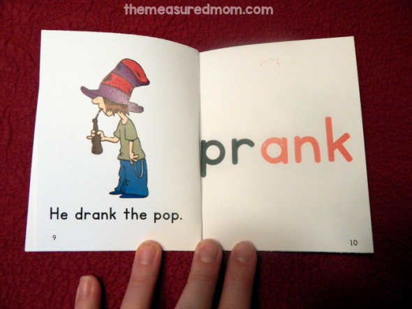 寻找一种专注于和,灰,放大器,ang,atch和ank字的方法?这些免费可打印的拼音书籍就是这件事!