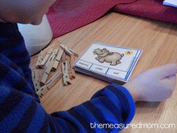 这些开始,中间和结束的声音剪辑卡在幼儿园和幼儿园的孩子们都很棒。