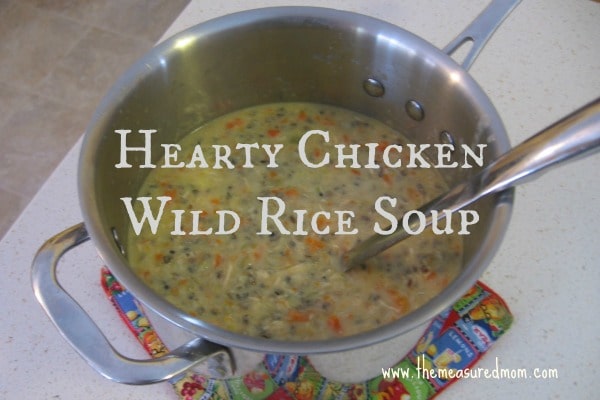 这是一个家庭的最爱，每个人都喜欢在我们家-丰盛的鸡野米汤!