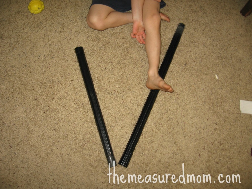 用V真空零件制成的孩子