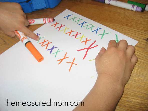 孩子完成x模式字母x