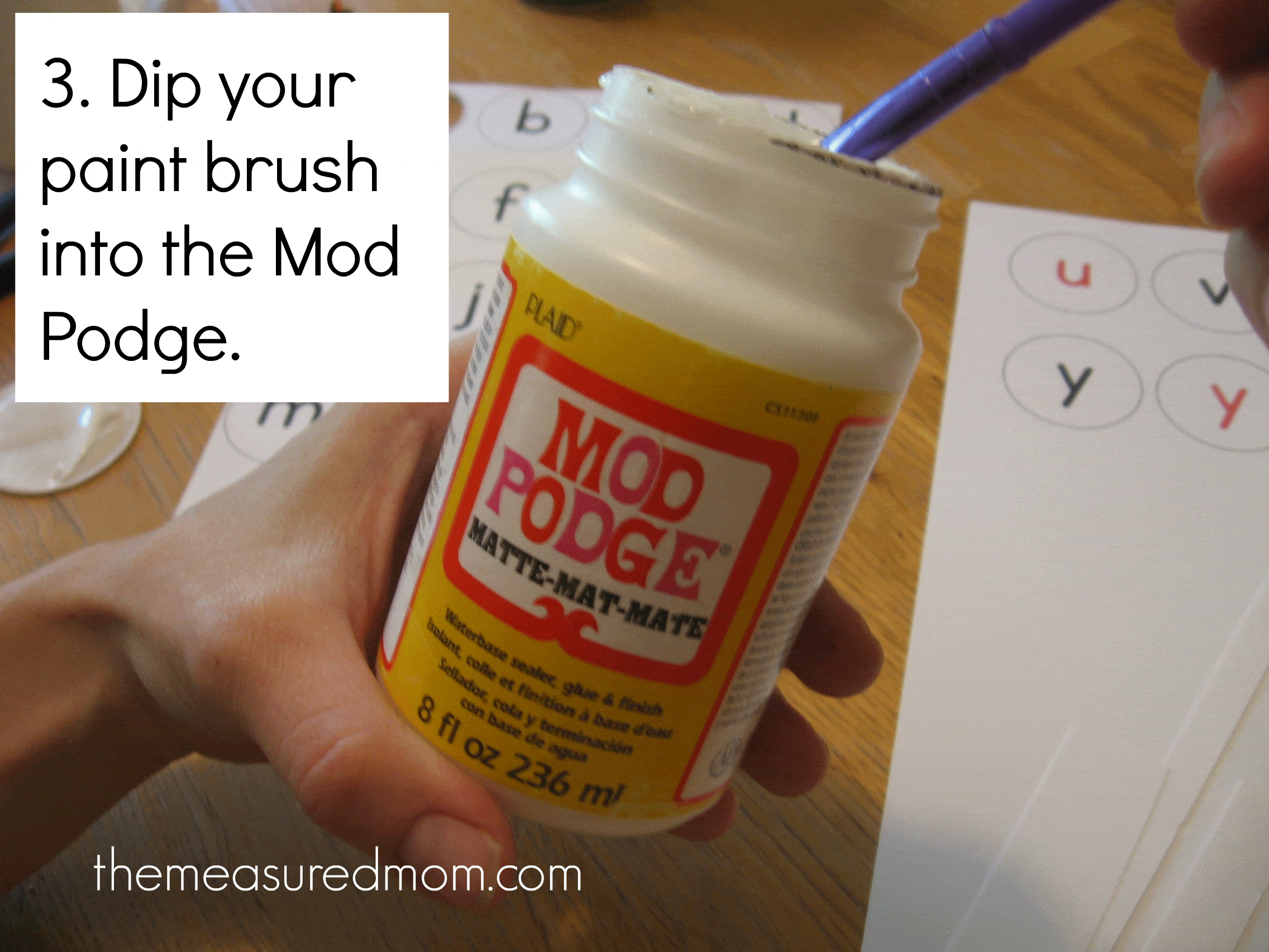 如何制作牛奶帽字母