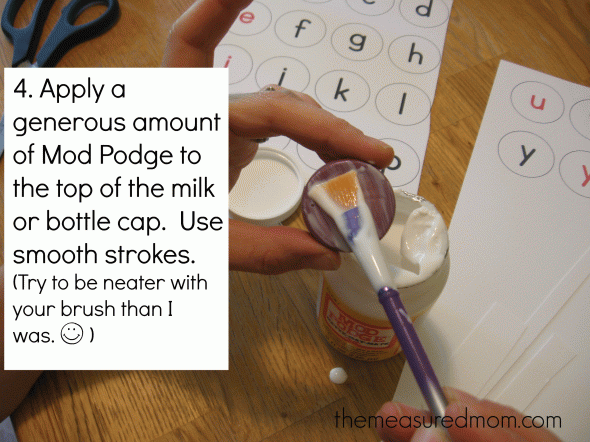 如何制作牛奶帽字母