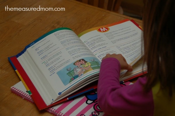 想要帮助年轻作家建立词汇量?试试这个有创意的课程:把无聊的单词关进监狱!