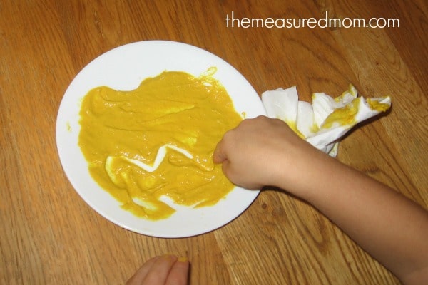 学龄前儿童趣味笔迹练习（六）——有分寸的妈妈