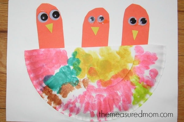 寻找字母N的工艺品?你可以在The Measured Mom找到各种各样的工艺美术和简单的工艺品。