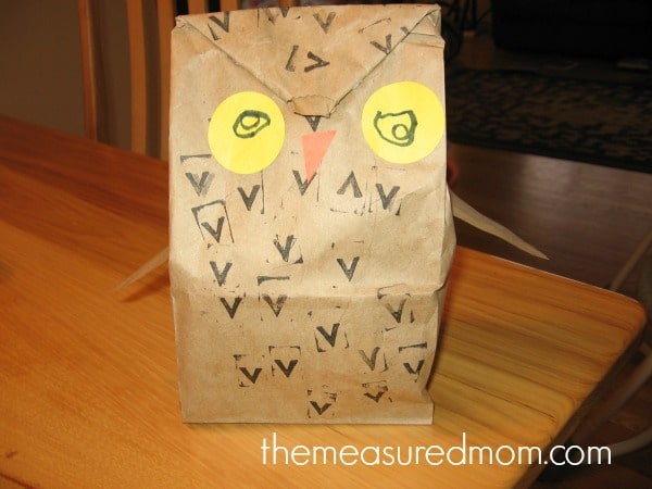 寻找与3-5岁的孩子一起使用的字母O工艺品？查看这个10个有趣的项目的集合！