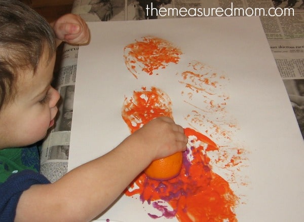 寻找与3-5岁的孩子一起使用的字母O工艺品？查看这个10个有趣的项目的集合！