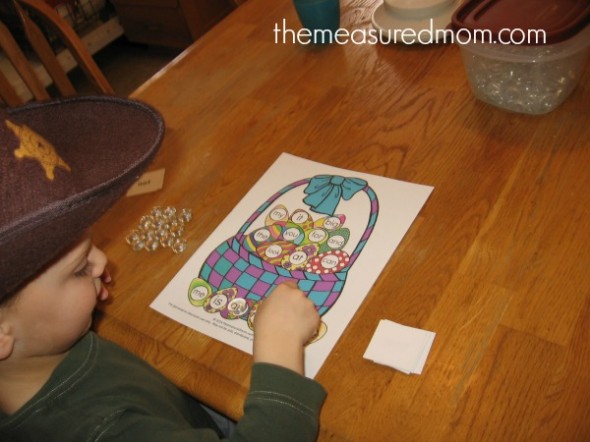 复活节彩蛋文件夹游戏（4） - 测量的妈妈