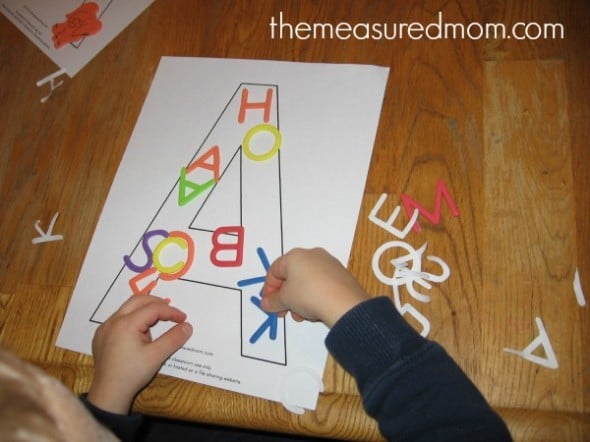 寻找学龄前儿童免费手写页面？在这里获得一套完整的开始页面！