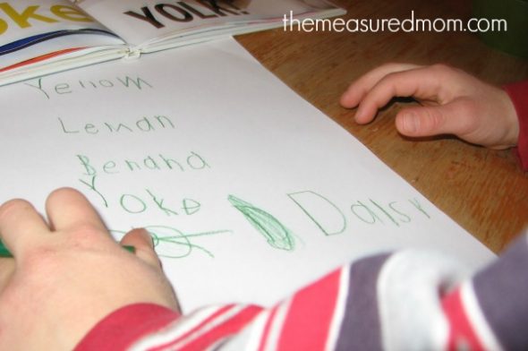 用简单的色彩教孩子写诗!在The Measured Mom找到一个完整的课程。