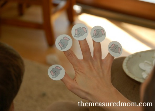 5只小大象为孩子们押韵