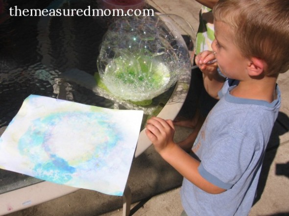 查看这款惊人的学龄前儿童艺术项目集合！您将在这组项目中找到很多开放的最终活动。