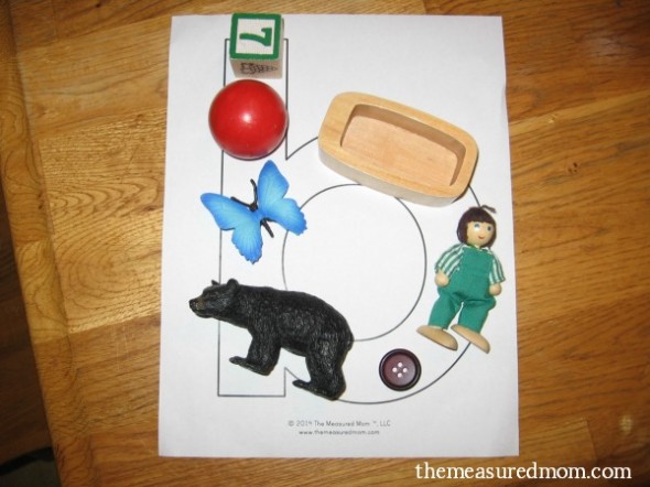 这些小写字母是免费的!你会发现用它们来教小写字母有很多有趣的方法。