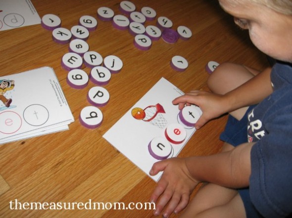 牛奶帽拼写垫片短e字词3