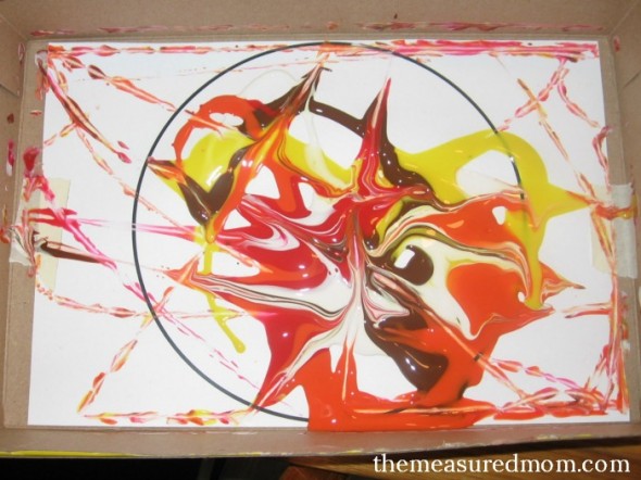 看看我们为学龄前儿童制作的各种有趣的字母J工艺品吧!