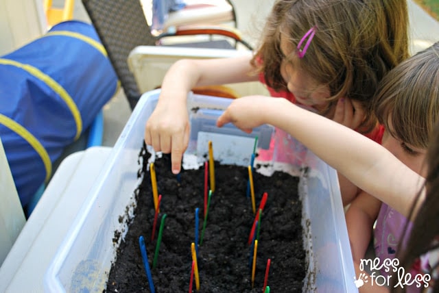 这些有趣的孩子为孩子们非常适合喜欢移动的学龄前儿童！