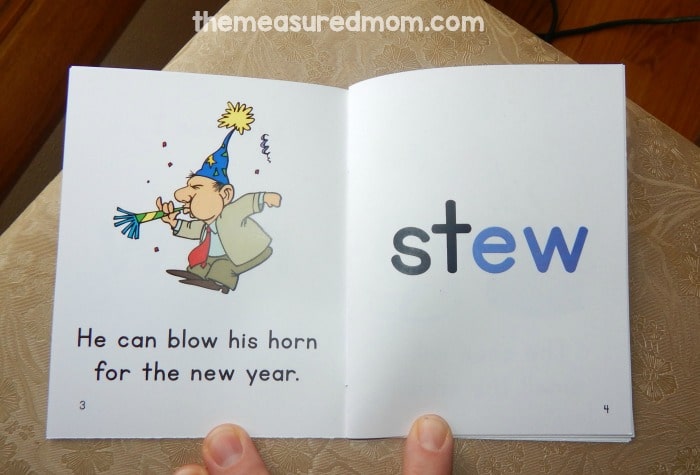 教ow单词，oi和oy单词，和更多的自然拼读模式与这些免费印刷的自然拼读书籍!