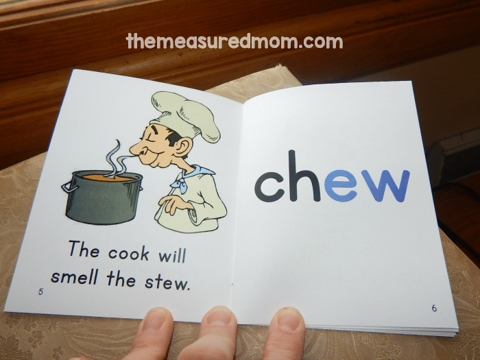 教ow单词，oi和oy单词，和更多的自然拼读模式与这些免费印刷的自然拼读书籍!