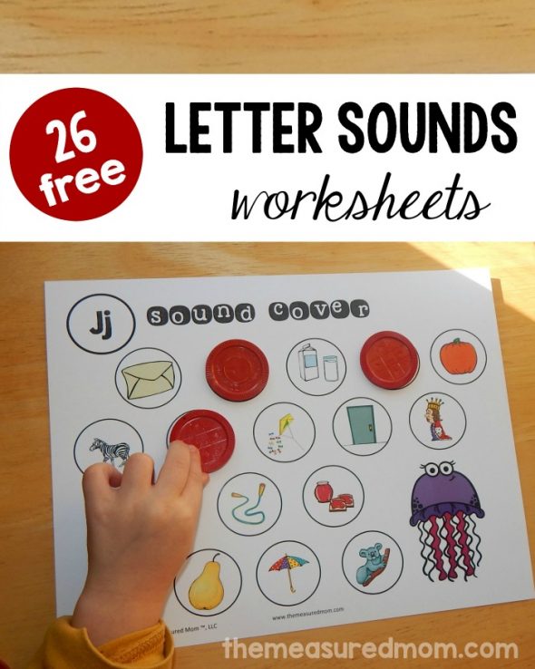 我喜欢这些信件的声音活动，因为它们不是你的典型工作表。为每个字母打印一个，并帮助您的孩子覆盖以那个字母的声音开头的图片。非常适合读者！