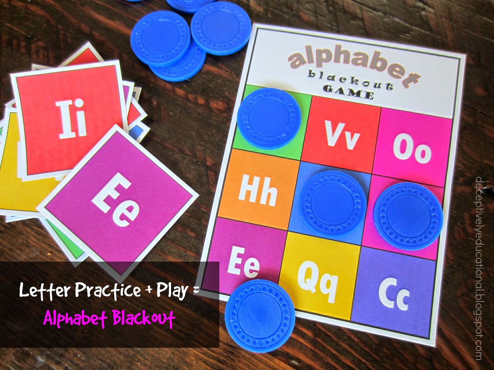 寻找材料以帮助您的孩子学会阅读？这篇文章有字母表活动，语音和视线活动，阅读课程，更多...全部免费！