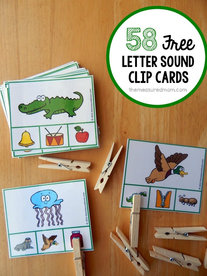 帮助您的孩子学习听到字母的声音与这些免费剪辑卡!为每个字母准备两张卡片，以sh, ch, th开头的单词用PLUS卡片。