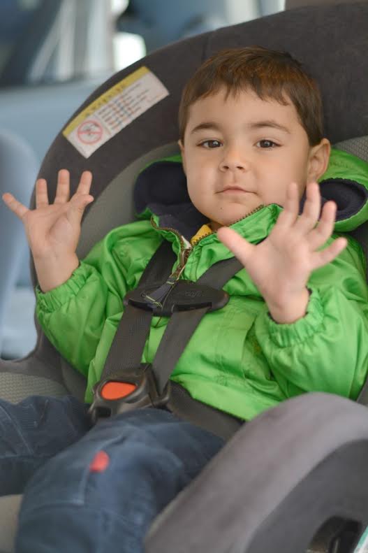 这些用于学龄前儿童的汽车游戏非常适合开发语音意识。爱！