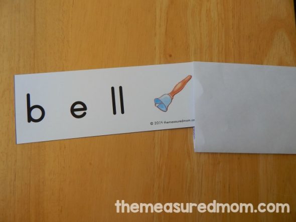 这些免费的单词滑块有助于孩子们学会阅读简短的CVC单词。爱！