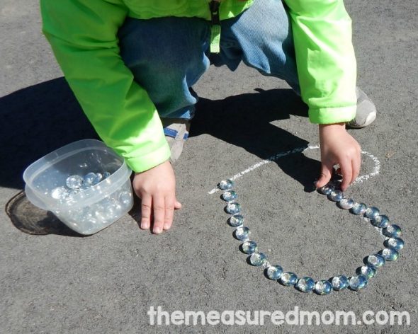 正在寻找与学龄前儿童有关的字母L活动?看看我们的一周吧!GydF4y2Ba