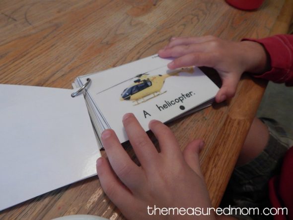 这种免费的可打印活动将帮助您的孩子通过与文本匹配来帮助您的文字概念。非常适合读者！