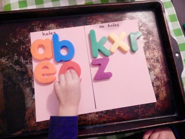 你的孩子会喜欢这些2岁的字母l活动!