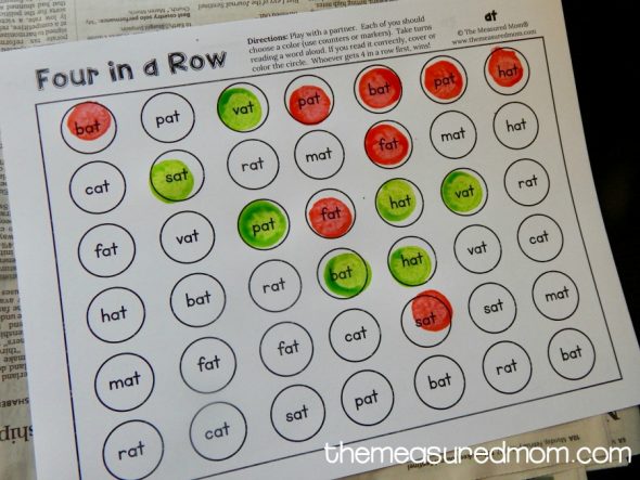 抓住这21个免费的游戏，帮助孩子练习阅读简短的一个单词!