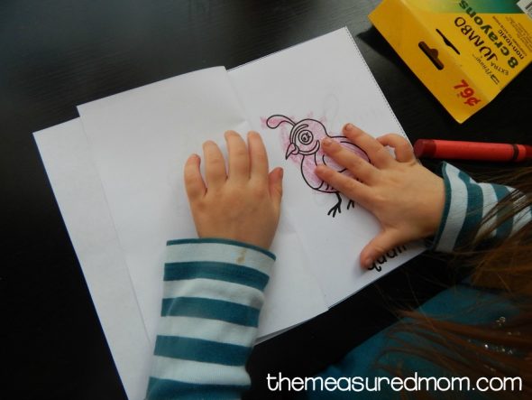 给2岁的孩子试试这些简单的字母Q活动吧!