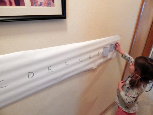 这些字母X的活动对学步儿童和学龄前儿童来说既有趣又简单!