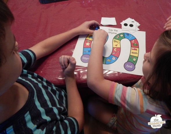 教你的学习者押韵与这个简单的自由押韵游戏!