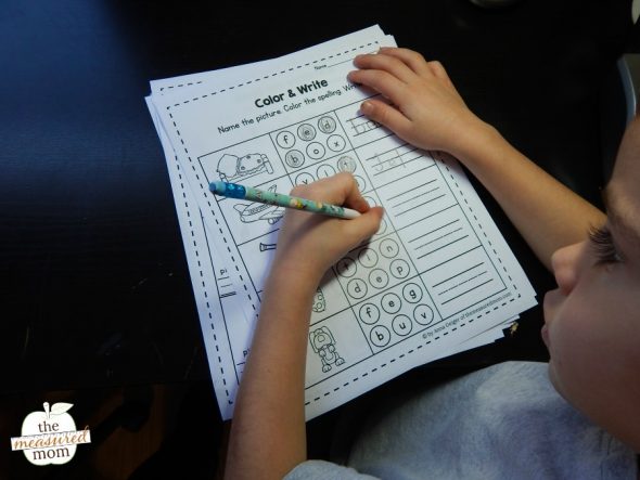 抓住这套免费的短e工作表！