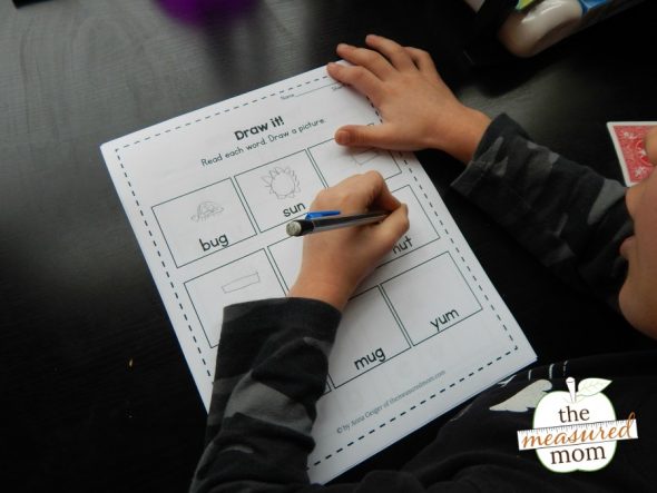 抓住这捆自由短的U工作表！